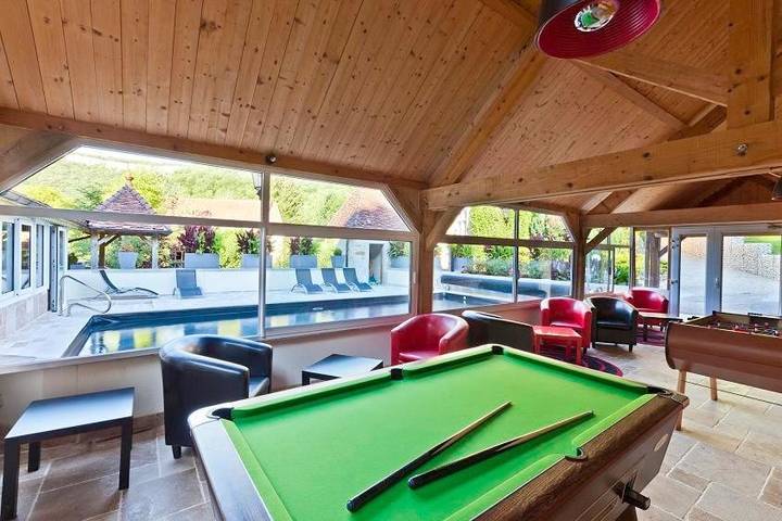 Hôtel pour 2 personnes, avec piscine ainsi que jacuzzi et jardin à Les Planches-près-Arbois - 2