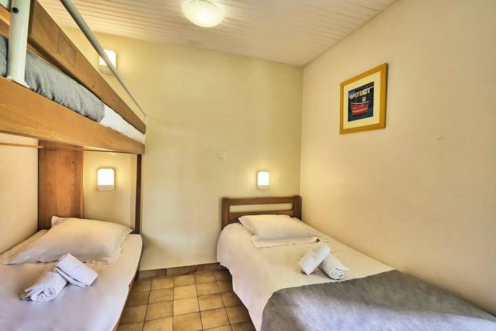 Ganze Wohnung, Essential Bungalow, 1 Schlafzimmer, 4 Personen, Terrasse in Omaha Beach, Colleville-sur-Mer
