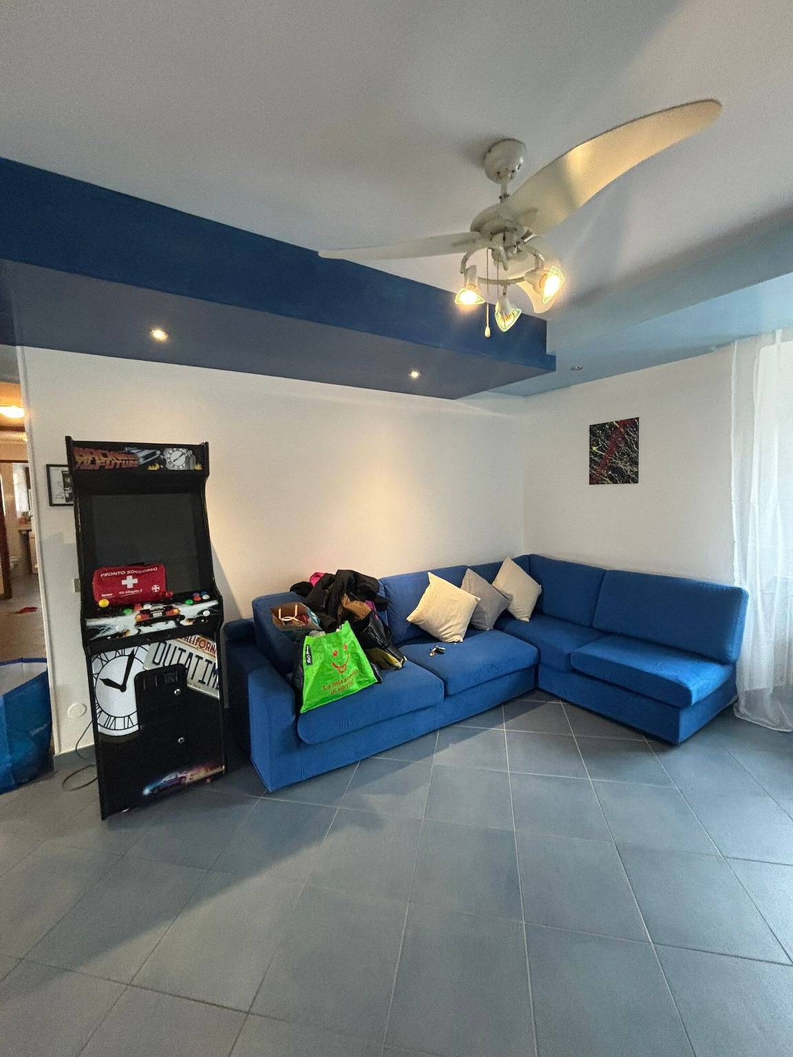 Appartamento intero, Appartamento Casa al Lago – 3 Camere, 5 Ospiti, Vicino al Garda con Balcone in Loppio, Mori