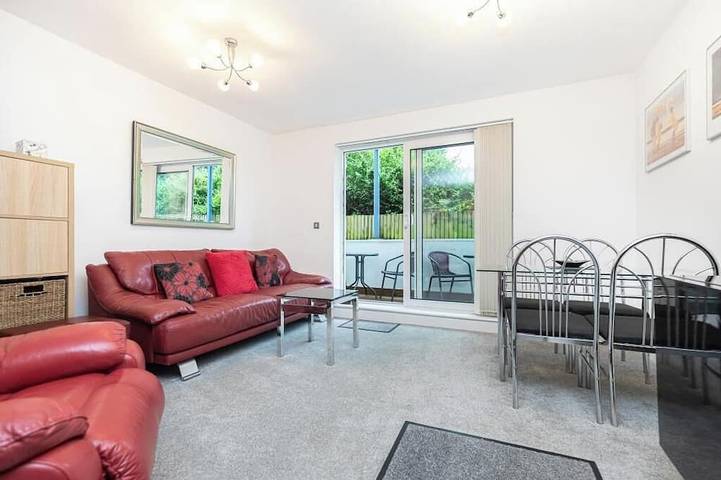 Holiday rental for 4 people, with terrace, with pets in Christchurch