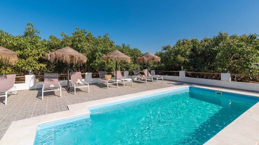 Casa rural para 13 personas, con piscina y balcón/terraza en Vélez-Málaga - 2