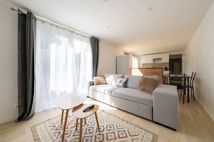 Gîte pour 4 personnes, avec terrasse dans Doullens