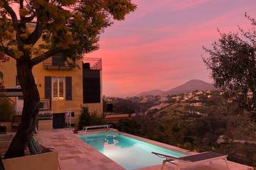 Villa für 8 Personen, mit Garten in Nizza