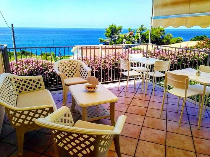 Bed and breakfast per 3 persone, con panorama e balcone - 1
