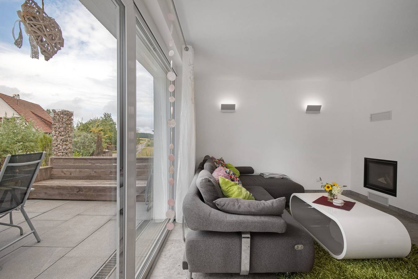 Ganze Wohnung, Ferienwohnung 'Schneider' mit Privatterrasse, Gemeinschaftsgarten und Wi-Fi in Blaubeuren, Alb-Donau-Kreis