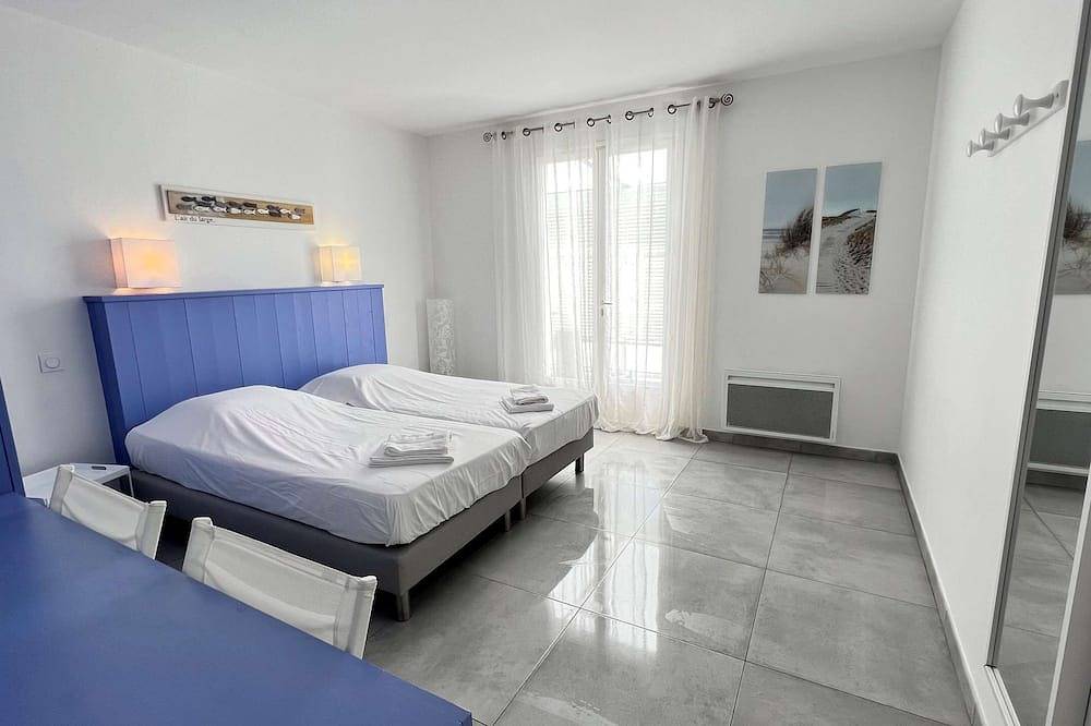 Superb villa with heated pool, near the sea in Ars-en-Ré, Ile de Re