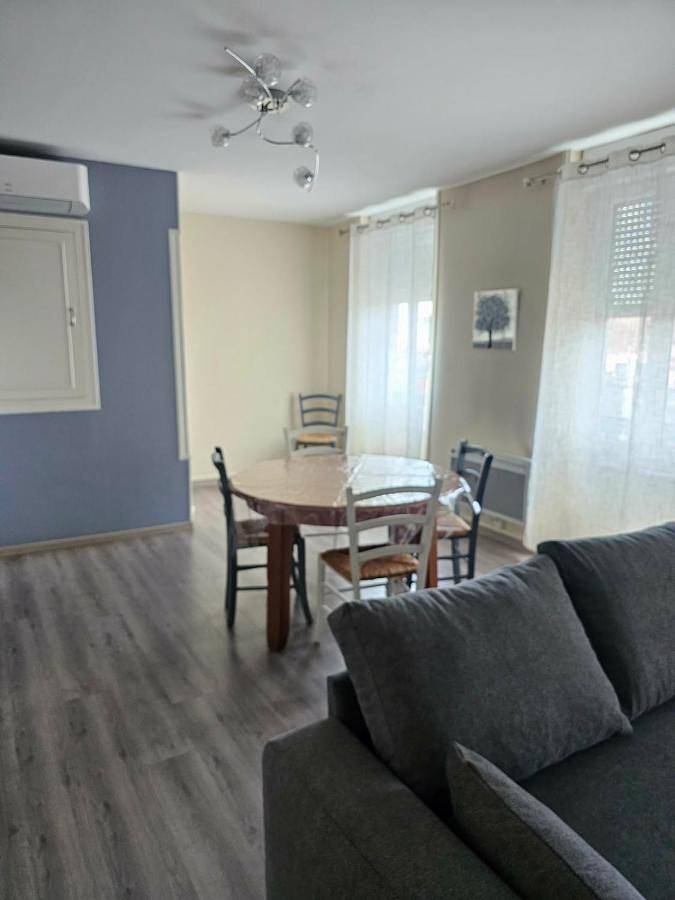 Gîte pour 4 personnes à Dompierre-sur-Besbre - 3
