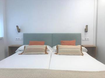 Gîte pour 4 personnes, avec jardin et vue dans Puerto de Vega