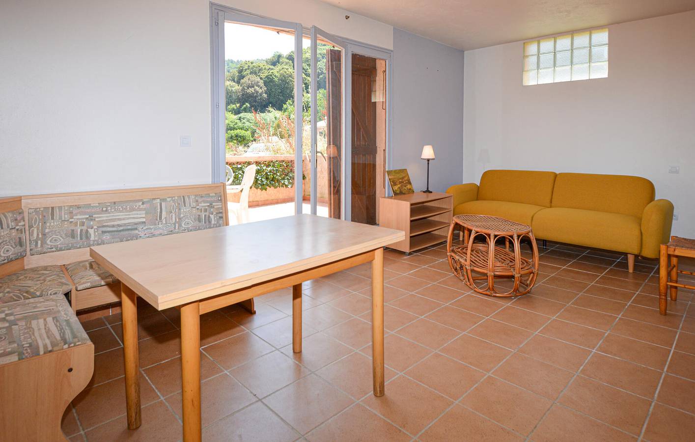 Ganze Ferienwohnung, Appartement am Meer mit Terrasse, Parkplatz und Angeln - 2 km zum Strand von Ficajola in Piana, Ajaccio und Umgebung