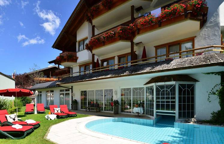 Hotel für 2 Personen, mit Terrasse und Garten sowie Pool und Sauna