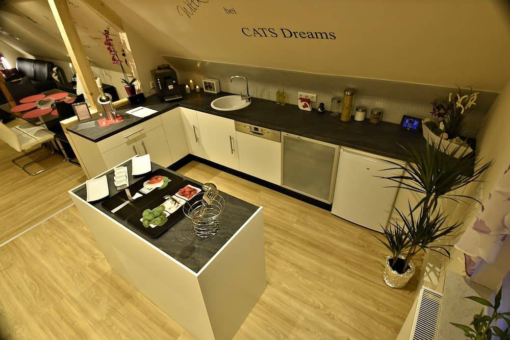 Ganze Wohnung, Ferien Wohnung / Firmen Wohnung    Luxus Apartment auf 70 qm offener Wohnfläche in Bottrop, Ruhrgebiet