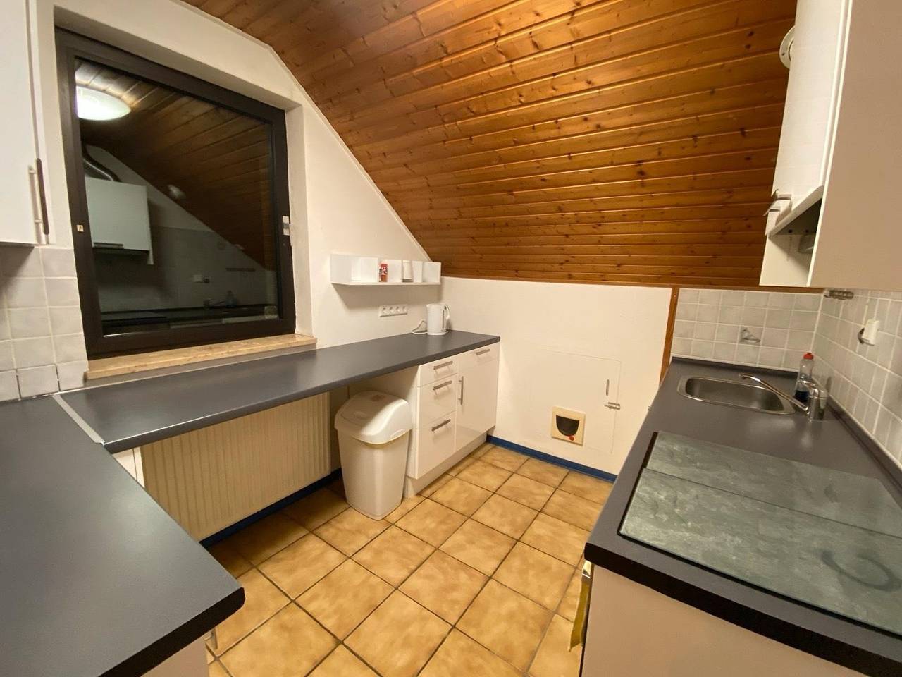 Ganze Ferienwohnung, In 5 Min. zu Vw / Autobahn - Gästezimmer Fuldabrück - D in Fuldabrück, Hessisches Bergland