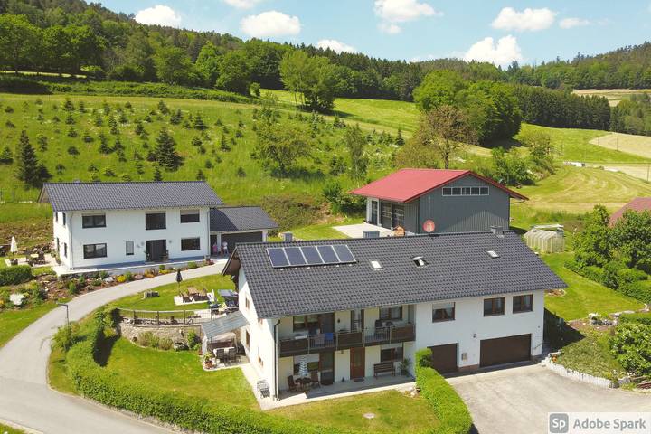 Ferienwohnung für 3 Personen, mit Balkon/Terrasse und Terrasse sowie Garten und Sauna in Landkreis Straubing-Bogen