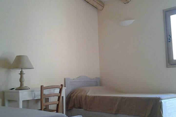 Ferienhaus für 10 Personen, mit Terrasse und Garten in San Pantaleo - 4