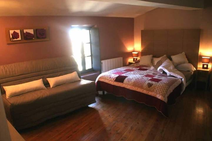 Location de vacances pour 6 personnes, avec terrasse dans Musee de l'Ecole - 3