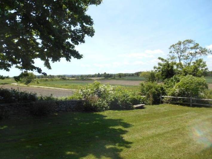 Cabin for 3 people, with yard in Rhode Island