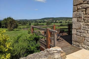 Maison de campagne pour 2 personnes, avec terrasse et piscine à Sailly