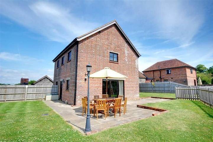 Gîte pour 6 personnes, avec jardin