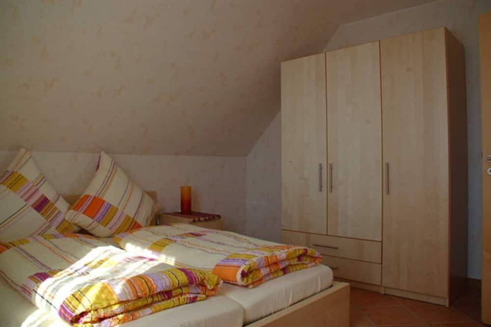 Ganze Wohnung, Fewo Anna - Haus Uhleck in Hagen Auf Rügen, Lohme