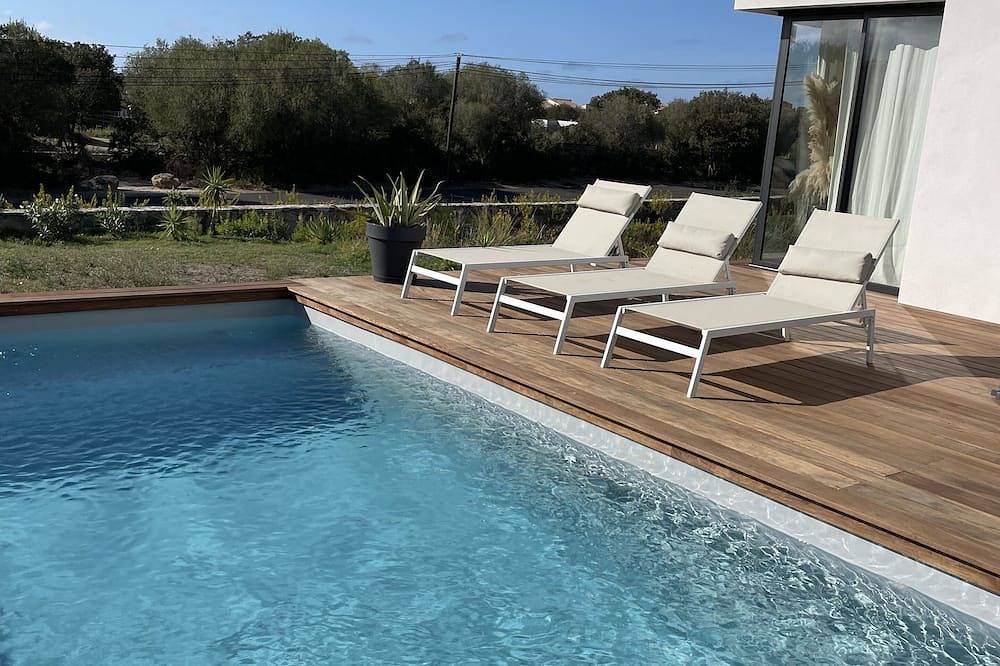 Villa 10 Personnes Avec Piscine à 2 pas de la mer in Palasca, Calvi und Umgebung