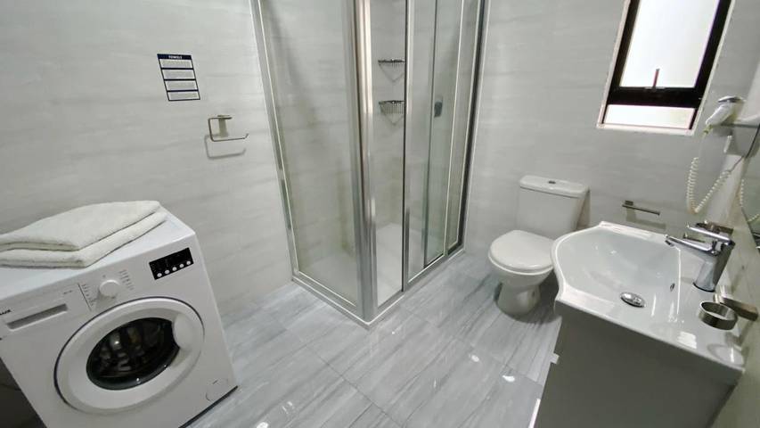 Gîte pour 3 personnes, avec balcon et piscine, animaux acceptés dans Gzira - 4