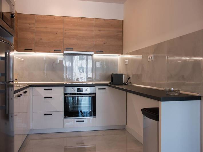 Ferienwohnung für 8 Personen, mit Ausblick und Garten sowie Seeblick in Balatonlelle - 4