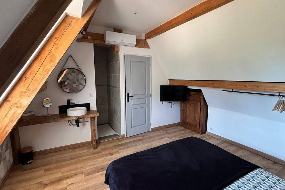 Gite de charme avec spa au coeur du périgord noir. Idéal pour les familles. in Campagne (homonymie), Périgord Noir