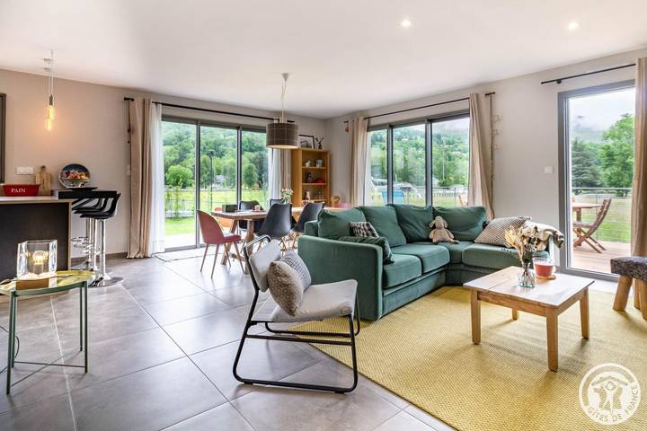 Gîte pour 6 personnes, avec terrasse et jardin à Arrens-Marsous - 4