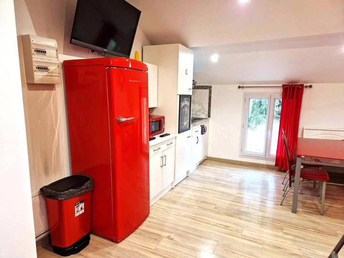 Gîte pour 5 personnes, avec vue à Razac-sur-l'Isle - 4