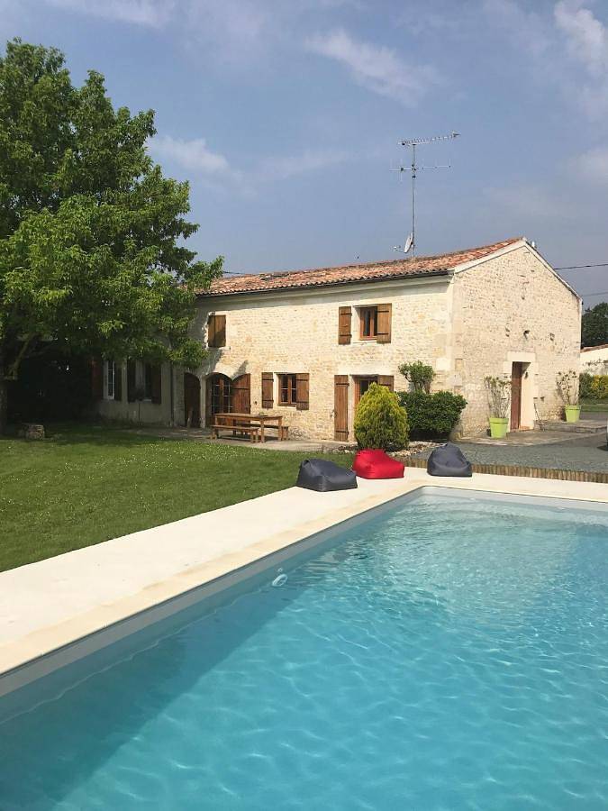 Maison de vacances pour 12 personnes, avec Terrasse ainsi que Jardin et Piscine