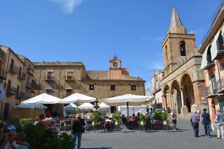 Appartamento per 2 persone, con balcone in Castelbuono