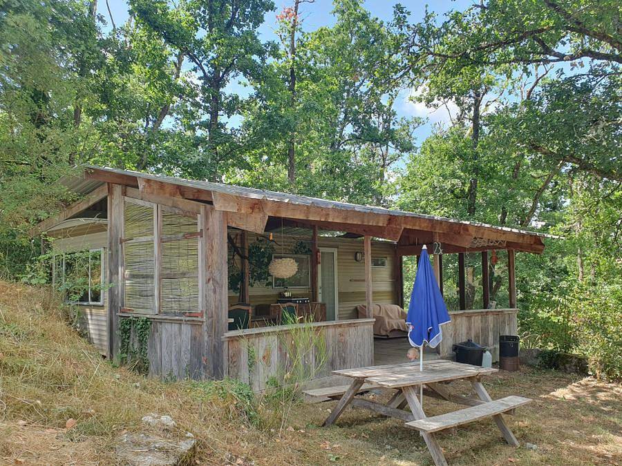 Camping La Semnadisse - Mobilhome 7 personnes - prix inclus pour 4 participants in Région de Guéret