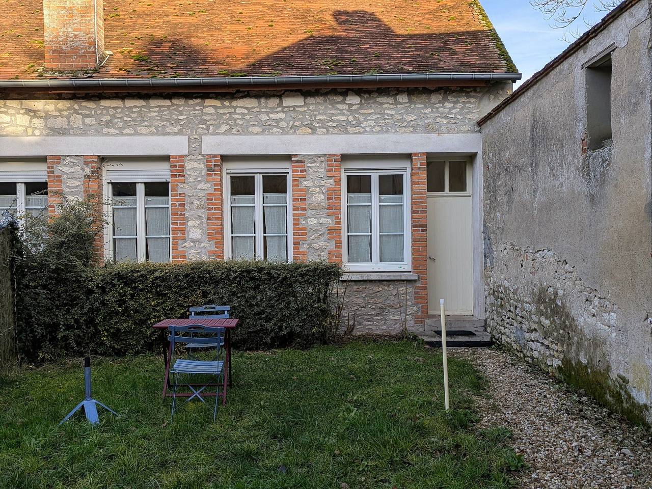 Séjour nature proche Orléans avec animaux et étang in Bucy-Saint-Liphard, Vallée de la Loire