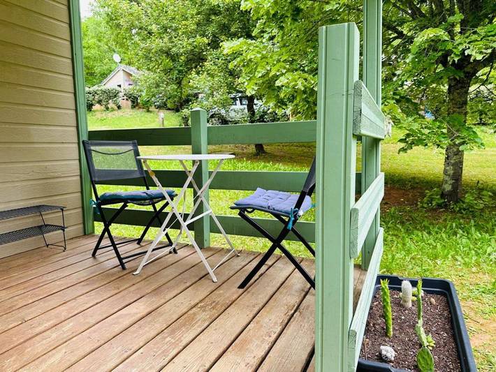 Location de vacances pour 4 personnes, avec piscine ainsi que jardin et vue à Lissac-sur-Couze - 3
