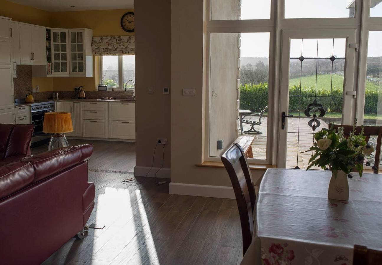 Ferienhaus für 6 Personen mit Terrasse in Grafschaft Tyrone