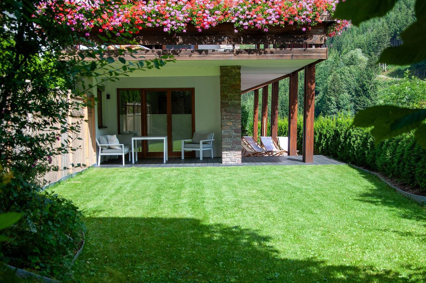 Ganze Ferienwohnung, Apartment mit 1 Schlafzimmer | Bad | Küche | Balkon in Villgratner Berge, Außervillgraten