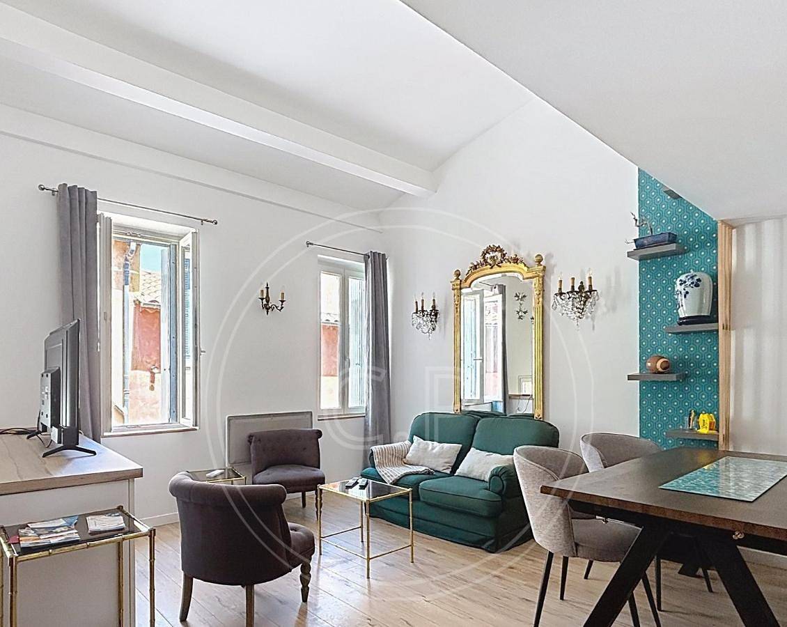 Appartement entier, Sunny La Ciotat 1 ch 2 lits duplex climatisé 100m mer et port in La Ciotat, Région de Marseille