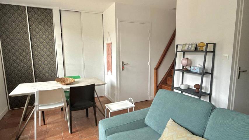 Gîte pour 4 personnes, avec vue à Valsonne - 2