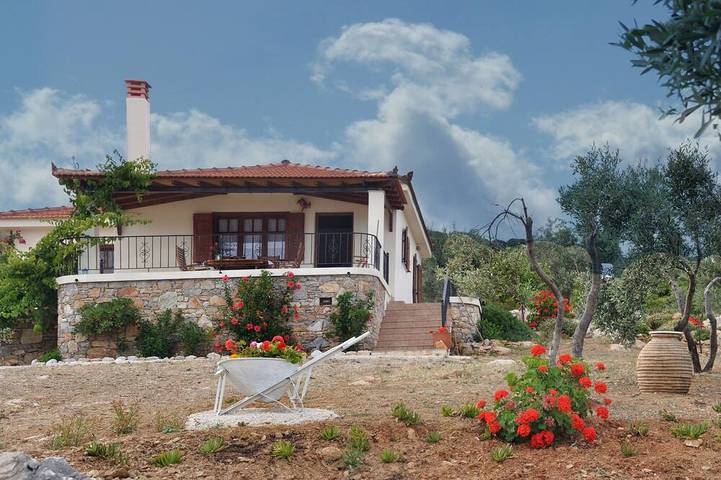 Villa for 5 personer, med balkong og hage - 1