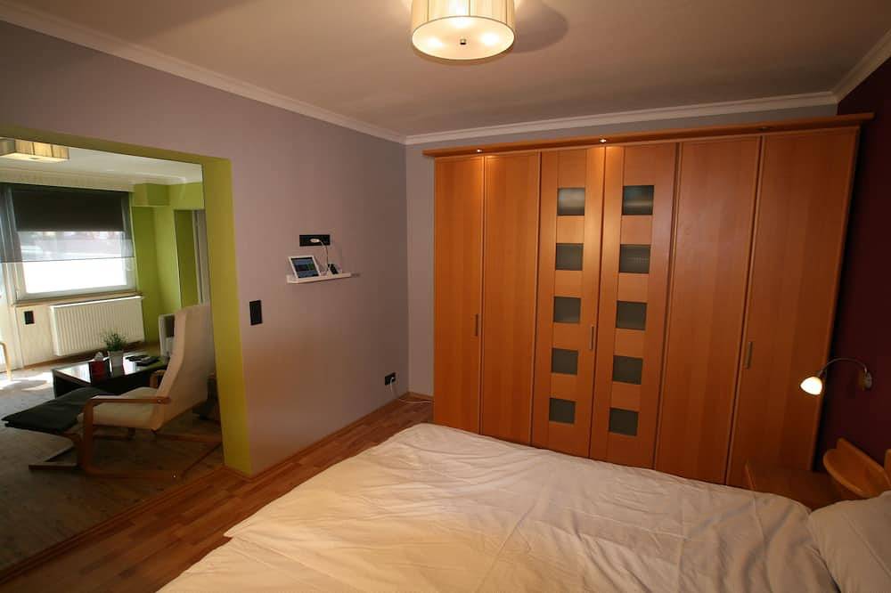 Ganze Wohnung, Moderne, neue Ferienwohnung am Osterbergsee Bad Gandersheim mit Wifi/Wlan in Bad Gandersheim, Harzvorland