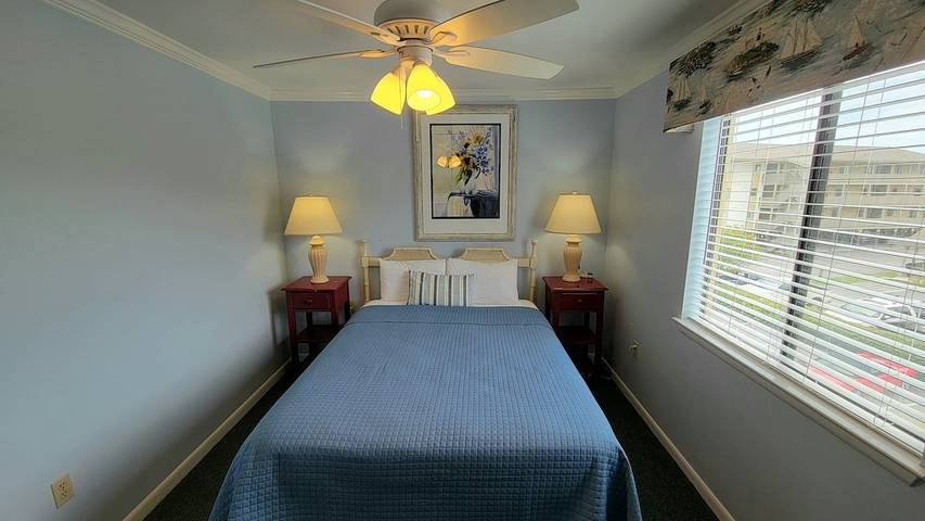Vacation rental for 6 people, with balcony and pool in Tybee Island
