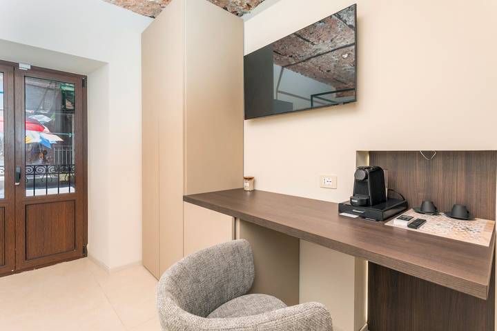 Ferienwohnung für 2 Personen, mit Balkon in Catania - 2