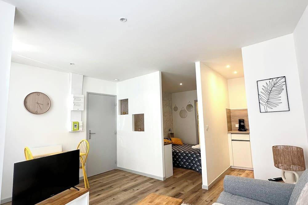 Entire apartment, Le Cocon de Dorothée in Limoges, Limoges region