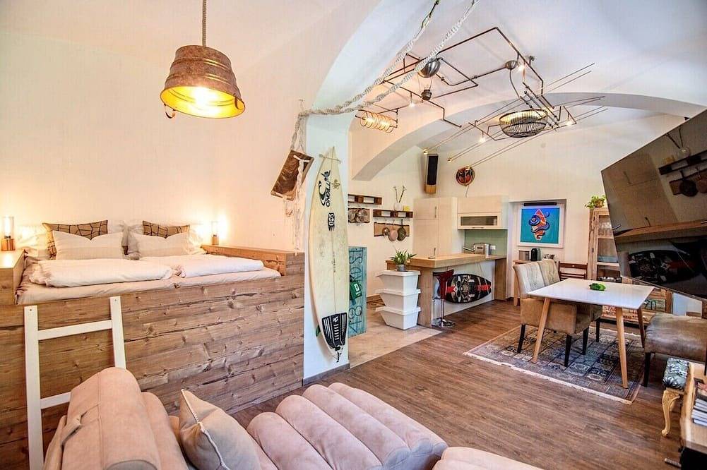 Ganze Wohnung, The Base\n- Exklusives Apartment für Familien und Paare in Pörtschach am Wörthersee, Klagenfurt-Land