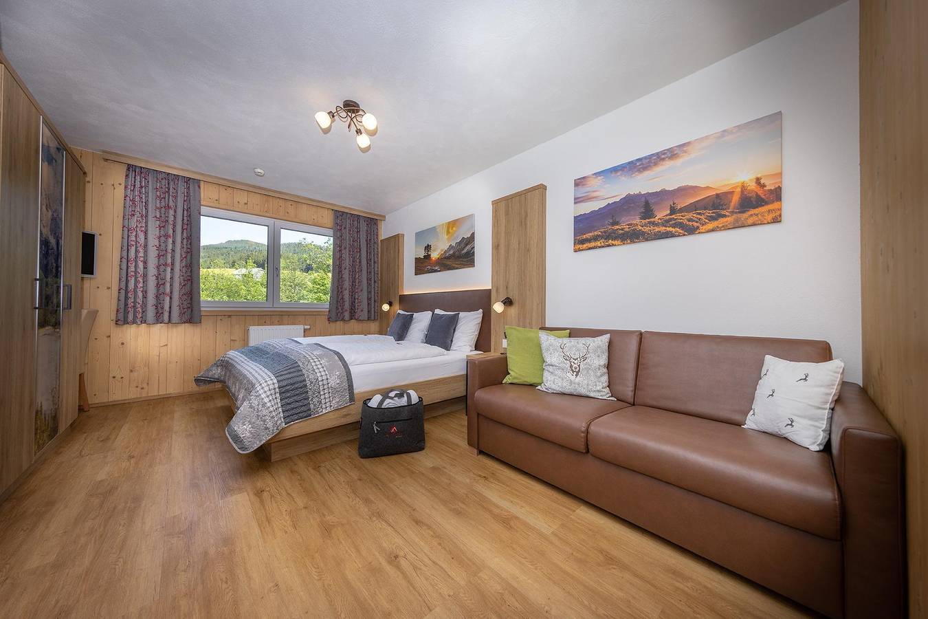 7 (+2) Family Suite (Fr) in Salzkammergut-Berge, Rußbach am Paß Gschütt