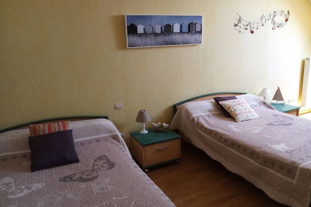 Gîte rénové en campagne, 3 ch., terrain 5000m², proche randonnées et Le Mans ! in Saint-Mars-sous-Ballon, Sarthe
