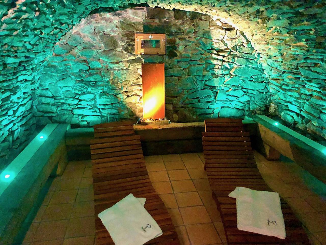 Waldlerhof - Moderne Ferienwohnung Hochsitz in Patersdorf, Ostbayern