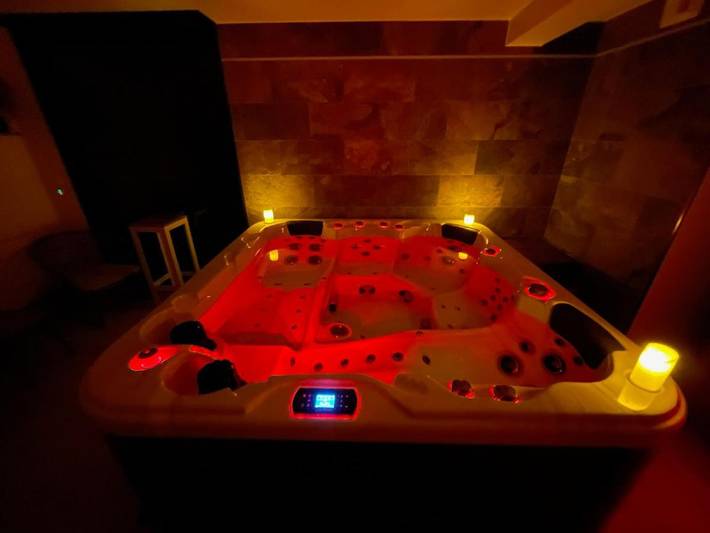 Ferienwohnung für 2 Personen, mit Whirlpool und Sauna sowie Terrasse und Garten in Boulogne-sur-Mer - 2