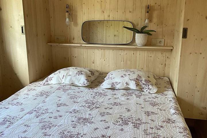 Location de vacances pour 14 personnes, avec piscine ainsi que jardin et terrasse à Sillé-le-Philippe - 3