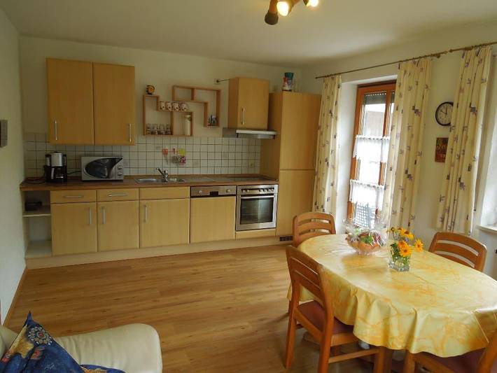 Ganze Wohnung, Ferienwohnung Scherr - Ferienwohnung Wiesengrund in Neunburg vorm Wald, Naturpark Oberpfälzer Wald